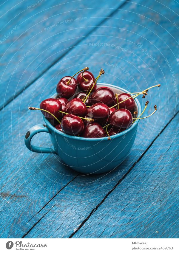 delicious sour cherries Food Delicious Cherry Red Blue Cup Organic produce Fresh Crunchy Healthy Vitamin-rich Wooden table Colour photo Exterior shot Close-up