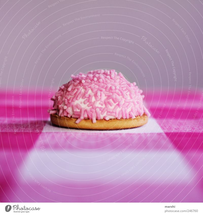 pink sugar bomb Food Dessert Candy Nutrition Violet Pink Cake Granules Coulored sugar candy Sweet Food photograph Snack Alluring Appetite Calorie Colour photo