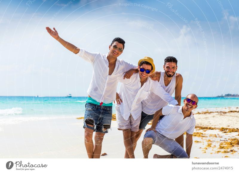 Four make friends on Cancun beach Lifestyle Joy Vacation & Travel Tourism Beach Friendship Couple 4 Human being 18 - 30 years Youth (Young adults) Adults