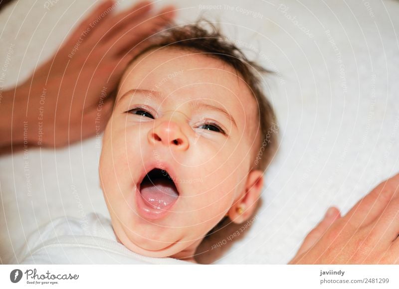 Baby girl two months old yawning Happy Beautiful Face Life Child Human being Feminine Boy (child) Woman Adults Parents Infancy 1 0 - 12 months Sleep Small New