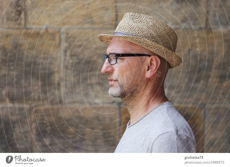 Facing the left side... | UT Dresden Man Adults Male senior Senior citizen 1 Human being 45 - 60 years 60 years and older Eyeglasses Hat Straw hat Gray-haired