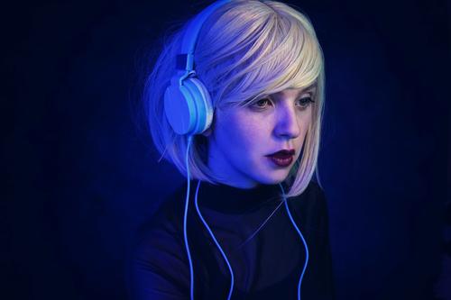 Futuristic portrait of an android Elegant Style Design Leisure and hobbies Night life Event Music Disc jockey Technology Entertainment electronics Advancement