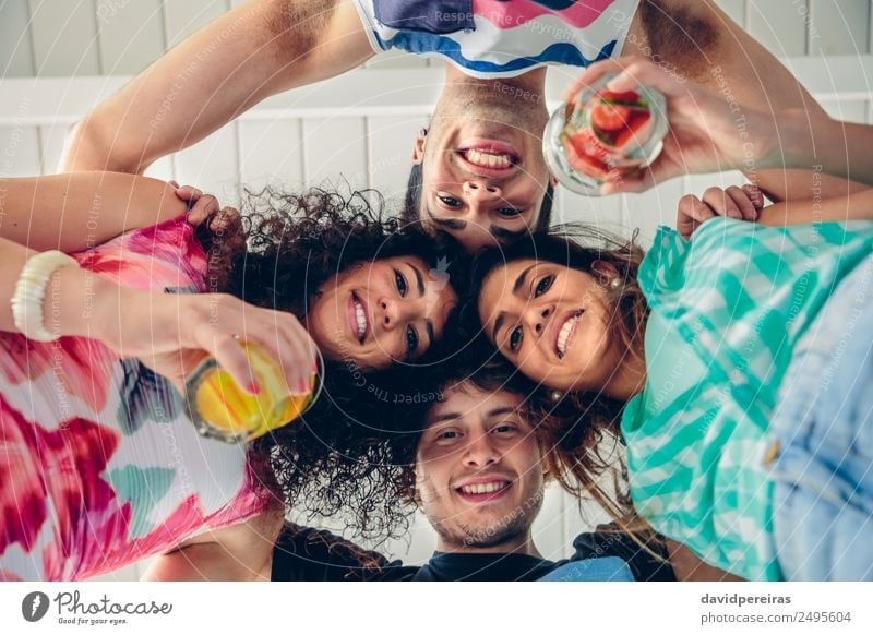 Young people with their heads together having fun Fruit Beverage Alcoholic drinks Lifestyle Joy Happy Beautiful Leisure and hobbies Summer Feasts & Celebrations