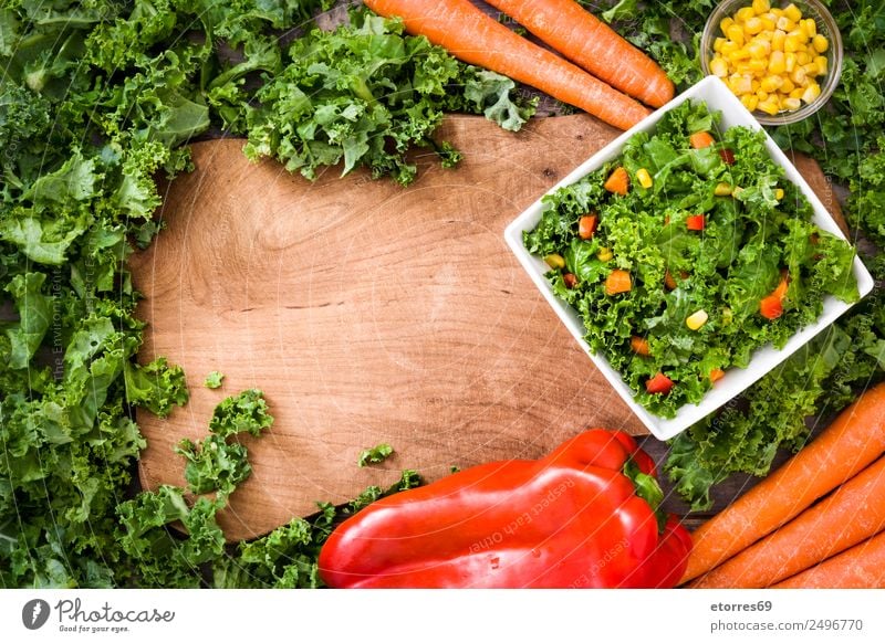 Kale salad Food Vegetable Lettuce Salad Nutrition Lunch Organic produce Vegetarian diet Diet Bowl Healthy Health care Good Yellow Green Orange Red Maize Pepper