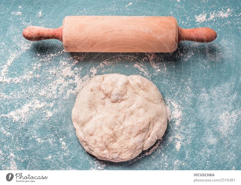 Dough and dough roller Food Baked goods Bread Nutrition Crockery Style Design Table Kitchen Background picture Pizza Cake Rolling pin Baking Colour photo