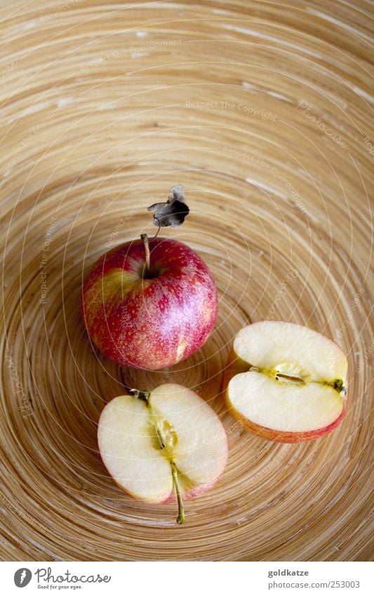 apple plate Food Fruit Apple Nutrition Organic produce Vegetarian diet Bowl Healthy Autumn Fragrance Delicious Round Sweet Brown Red Appetite Half Wood Part