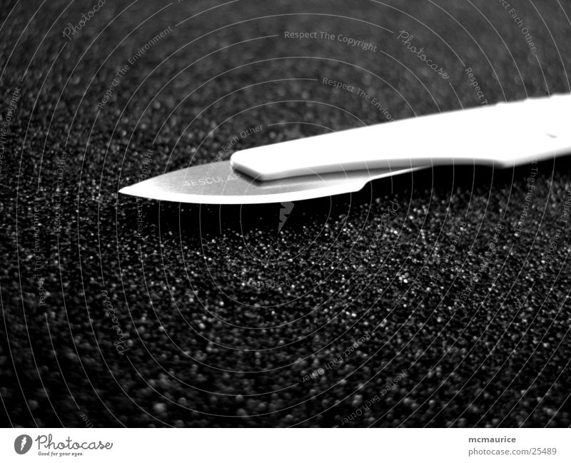 scalpel b/w Scalpel Craft (trade) Macro (Extreme close-up) Knives Black & white photo Contrast Blade Sharp thing