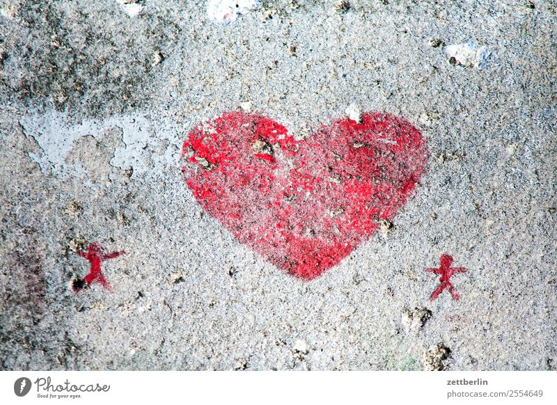 heart Heart Love Together Relationship Couple In pairs Affection Romance Concrete Weathered Colour Red Street art Lovers 2 Illustration Drawing Spring fever