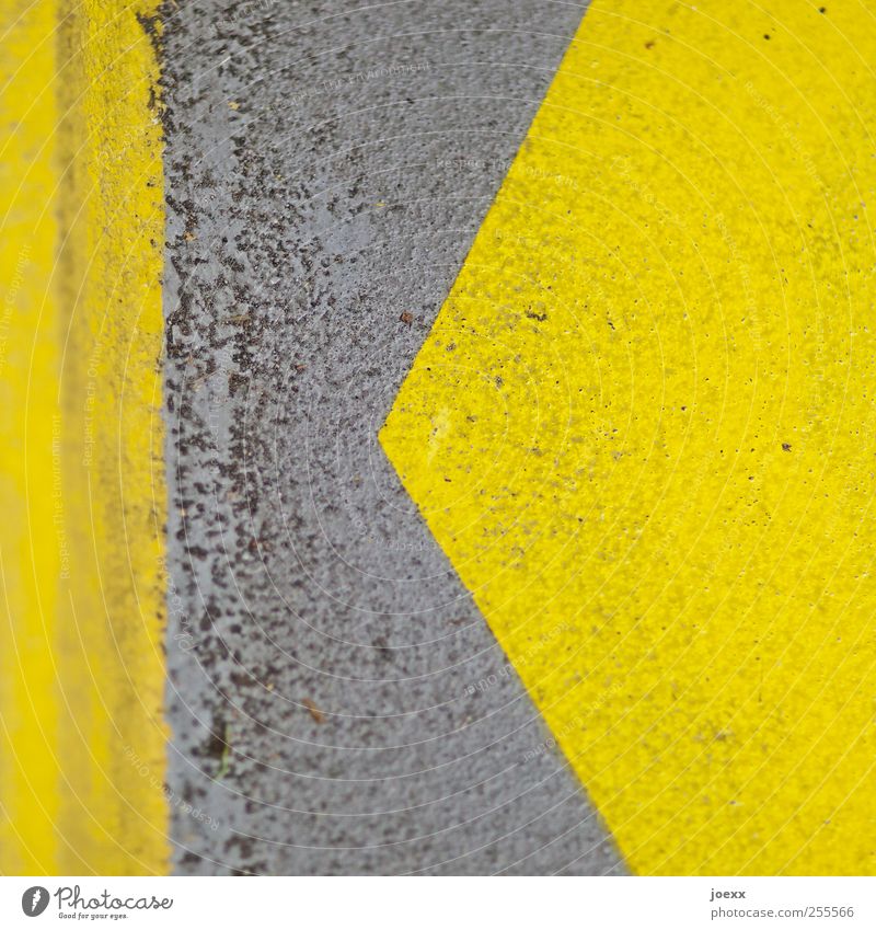 | < Concrete Sign Signs and labeling Line Stripe Yellow Gray Arrangement Left Arrow Pattern Dye k Colour photo Detail Abstract Deserted Copy Space right