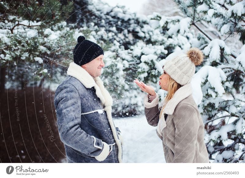 Man Lifting Woman In Snowy Woods Stock Photo - Download Image Now - Winter,  Romance, Love - Emotion - iStock