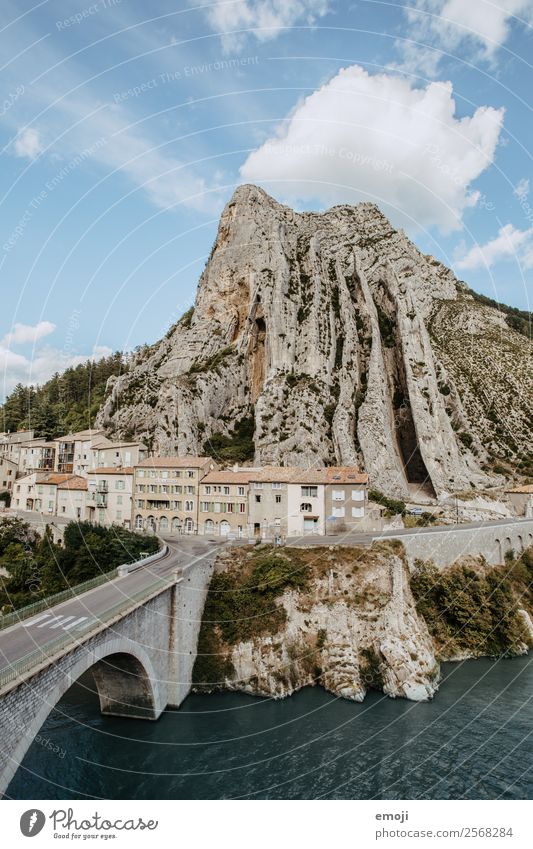 Sisteron Nature Rock River Small Town House (Residential Structure) Bridge Tourist Attraction Exceptional Natural Tourism France Colour photo Exterior shot Day