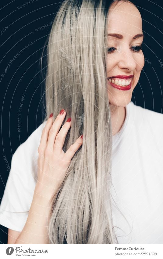 Smiling woman with long grey dyed hair Elegant Style Feminine Young woman Youth (Young adults) Woman Adults 1 Human being 18 - 30 years 30 - 45 years Colour