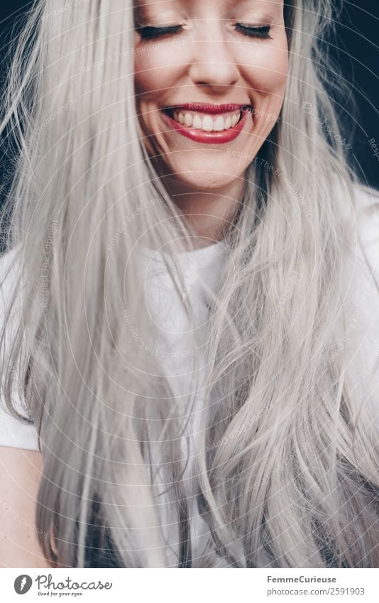 Smiling woman with long grey dyed hair Feminine Woman Adults 1 Human being 18 - 30 years Youth (Young adults) 30 - 45 years Gray Colour Hair and hairstyles