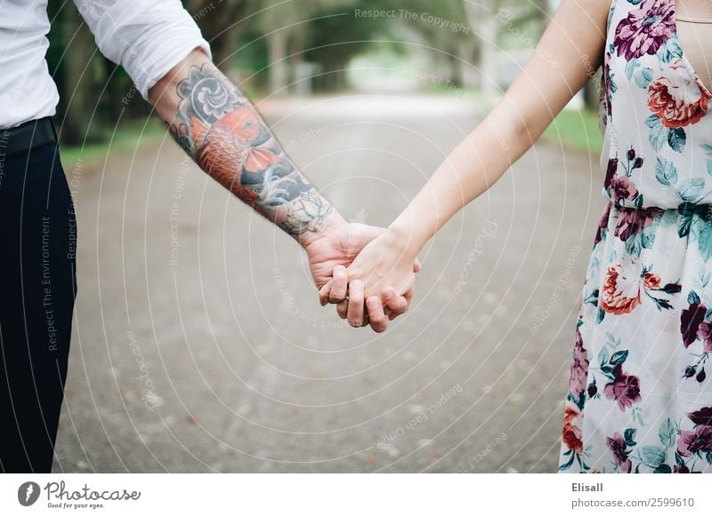 Couple holding hands Human being 2 Emotions Moody Joy Happiness Contentment Joie de vivre (Vitality) Optimism Power Passion Warm-heartedness Sympathy Friendship