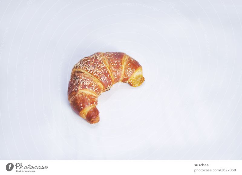 croissant Croissant Baked goods French Flaky pastry Baking art of baking Delicious Edible Food Eating Food photograph Sense of taste To enjoy Baker Breakfast