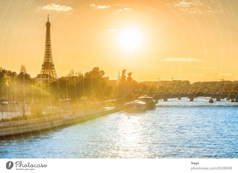 Beautiful sunset with Eiffel Tower Vacation & Travel Tourism Adventure Far-off places Freedom Sightseeing City trip Summer Summer vacation Sun Architecture
