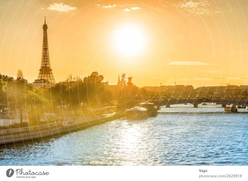 Beautiful sunset with Eiffel Tower Vacation & Travel Tourism Trip Adventure Sightseeing City trip Summer Summer vacation Sun Architecture Culture Landscape Sky