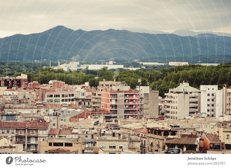 Girona III Far-off places City trip Landscape Mountain Spain Catalonia Town Populated House (Residential Structure) Esthetic Vantage point Travel photography