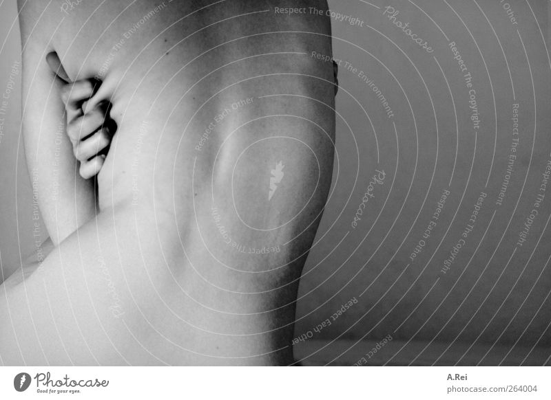 scratches Feminine Androgynous Back 1 Human being To hold on Aggression Stress Distress Pain Scratch Nude photography Black & white photo Copy Space right