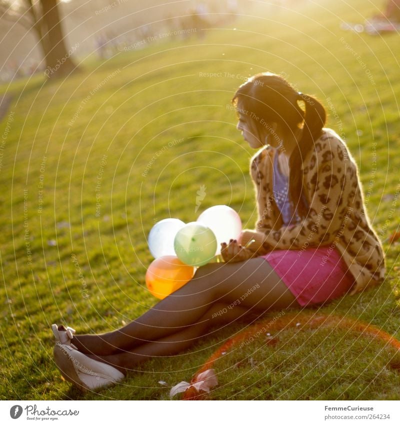 Spring Spring Spring XIII Young woman Youth (Young adults) Woman Adults Legs 1 Human being 18 - 30 years Relaxation Contentment Park Chinese Balloon Sit