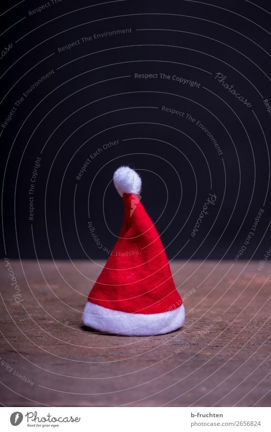little Christmas hat Party Event Feasts & Celebrations Christmas & Advent Clothing Cap Select Stand Dark Red Black Moody Optimism Calm Loneliness