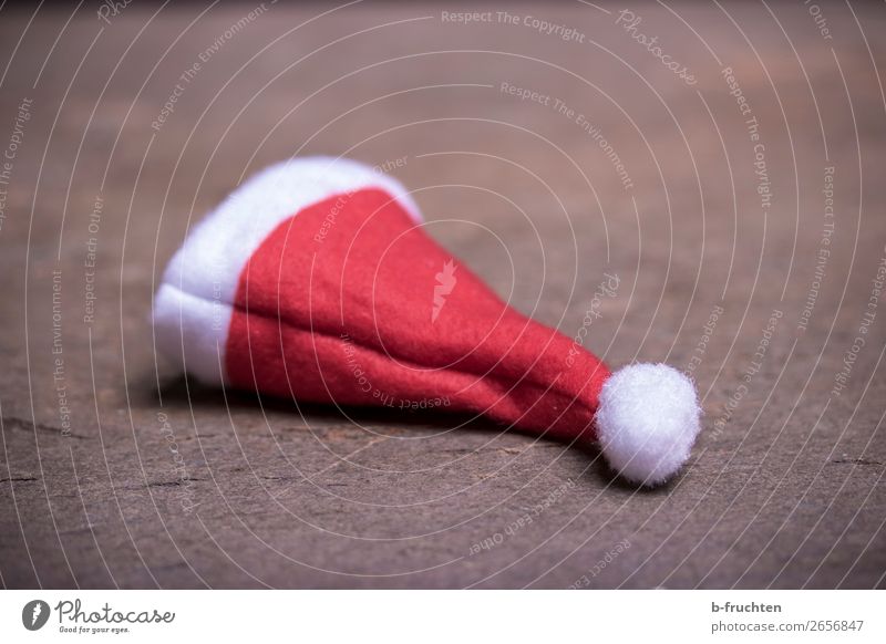 pointed cap Entertainment Party Feasts & Celebrations Christmas & Advent Hat Cap Utilize Lie Dirty Retro Red Boredom Loneliness Santa Claus hat Ground Forget