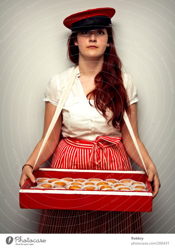 biscuit mafia Dough Baked goods Candy Cookie Tray Merchant Human being Feminine Young woman Youth (Young adults) 1 Shirt Apron Hat Red-haired Long-haired Sell