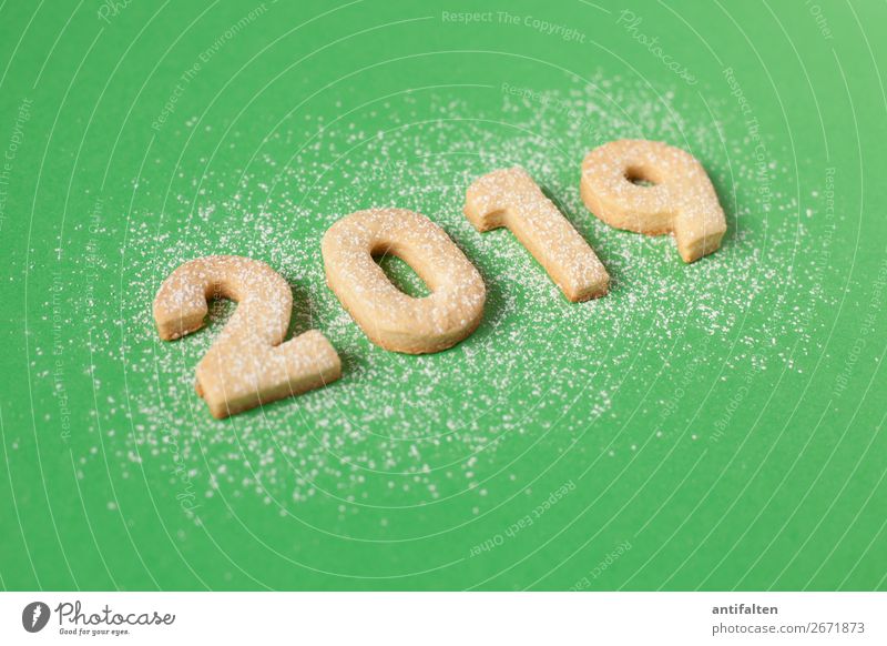 Perspective 2019 Dough Baked goods Cookie cut out cookies Nutrition To have a coffee Leisure and hobbies Baking Vacation & Travel Winter Snow Winter vacation