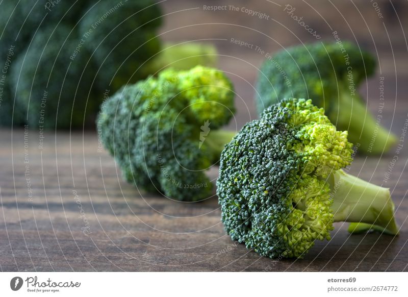 Healthy Green Organic Raw Broccoli Florets Vegetable Healthy Eating florets Fresh Food Food photograph Agriculture Vitamin Cabbage Dinner Ingredients Natural