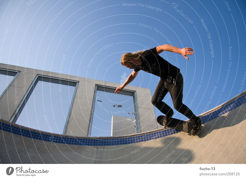 skater Leisure and hobbies Sports Funsport Skateboarding Skate park Halfpipe Masculine 1 Human being Driving Flying Jump Athletic Hip & trendy Joy Freedom