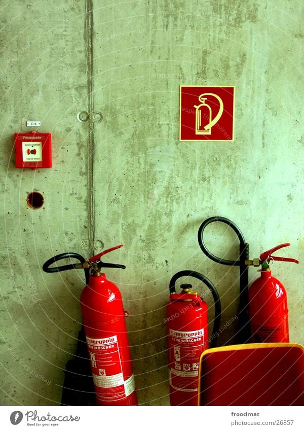 safe is safe Extinguisher Wall (building) Signage Red Concrete Alarm Things fire alarm Sull