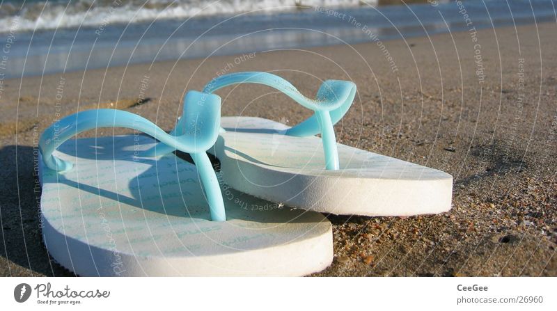 flip-flops Flip-flops Footwear Shuffle Beach Ocean Spain White Things Leisure and hobbies Sand Blue