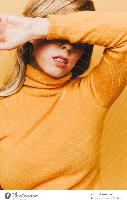 Blonde woman with yellow woollen sweater Lifestyle Elegant Style Feminine Woman Adults 1 Human being 18 - 30 years Youth (Young adults) 30 - 45 years Creativity