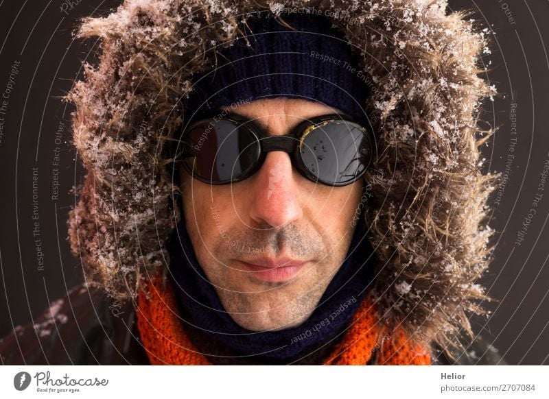 An adventurer in winter with old-fashioned sunglasses Style Adventure Expedition Winter Snow Winter sports Man Adults 1 Human being 30 - 45 years Ice Frost