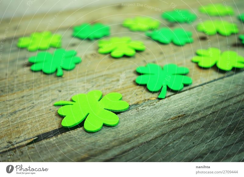 Beautiful close-up of many irish shamrocks Design Happy Table Wallpaper Feasts & Celebrations Culture Leaf Paper Wood Ornament Hip & trendy Green Colour