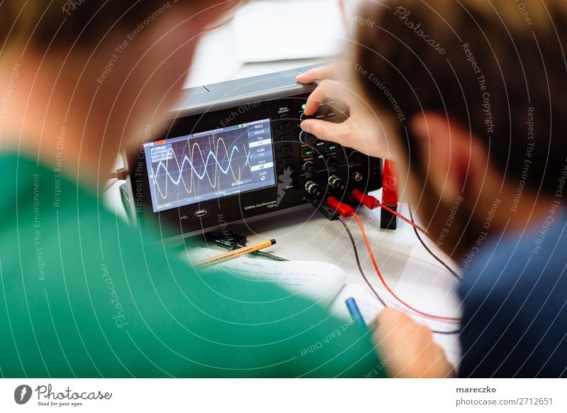 Oscilloscope measurements Oscillograph Measuring technology Technology Science & Research Advancement Future High-tech Industry Concentrate Measure Observe