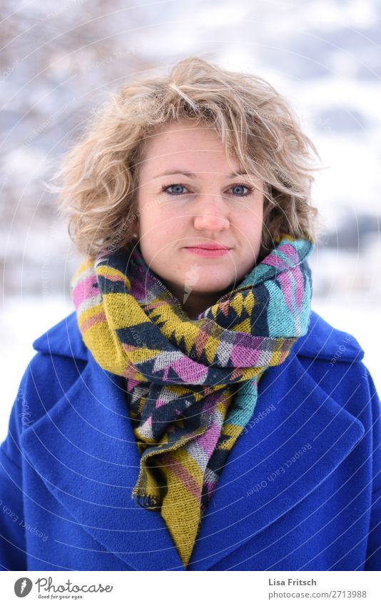 colorful scarf, curls, blond, blue coat Beautiful Vacation & Travel Woman Adults 1 Human being 18 - 30 years Youth (Young adults) Winter Snow Coat Scarf Blonde