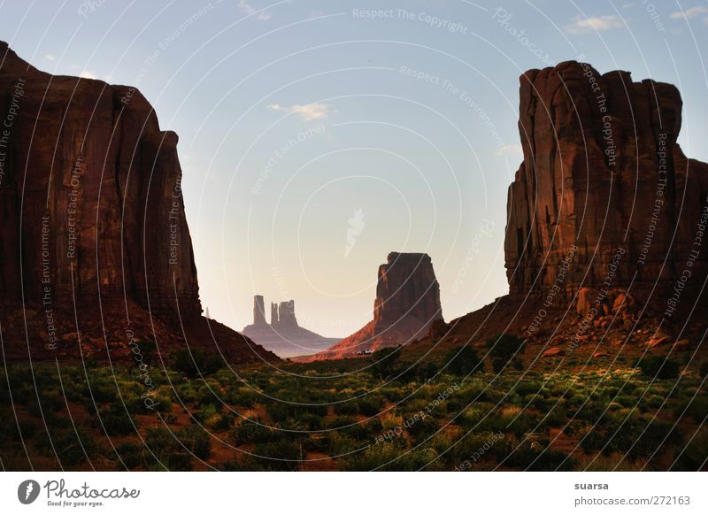 Monument Valley Nature Landscape Earth Sand Sunrise Sunset Beautiful weather Wind Drought Bushes Rock Monyment Vally Arizona USA Americas Threat Cool (slang)