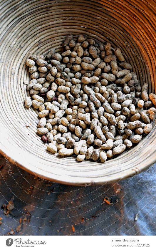 nuts Finger food Nut Nutshell Nut brown Peanut Peanut harvest Peanut field Legume Containers and vessels Basket Africa Foreign aid Poverty Nutrition Fat Protein