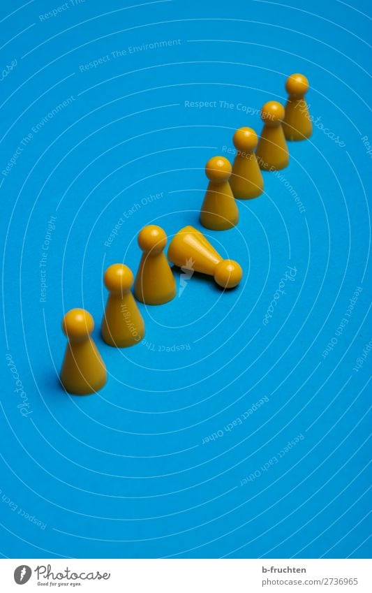 yellow pawns Leisure and hobbies Playing Board game Meeting Team Toys Plastic Network Select Movement Blue Yellow Idea Uniqueness Argument Symmetry Teamwork