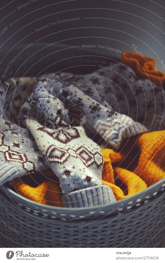 Aesthetics of dirty laundry Living or residing Flat (apartment) Bathroom Fashion Clothing Workwear Sweater Knit Cardigan Knitting pattern Esthetic Warmth Soft