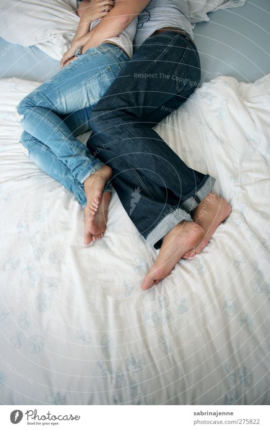 loss of face Human being Young woman Youth (Young adults) Young man Couple Partner 2 Jeans Sleep Colour photo Interior shot Day