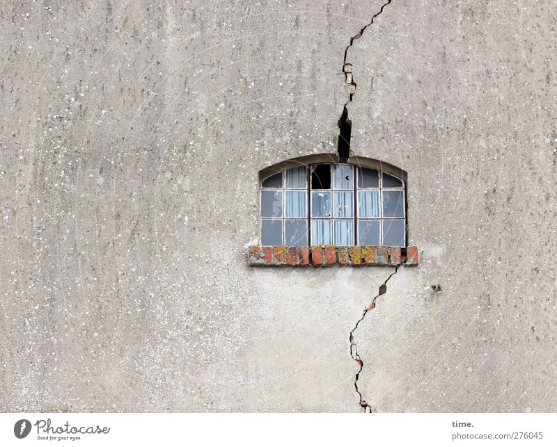 Hiddensee | Island quake House (Residential Structure) Manmade structures Building Wall (barrier) Wall (building) Facade Window Crack & Rip & Tear Old Threat