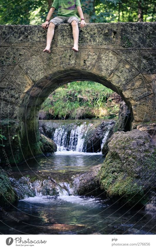And now what? Human being Masculine Child Boy (child) Arm Hand Legs Feet 1 8 - 13 years Infancy Brook Waterfall Bridge Tunnel Fresh Cold Boredom Contentment