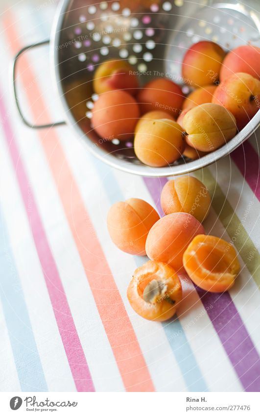 apricots Fruit Apricot Nutrition Vegetarian diet Sieve To fall Fresh Healthy Bright Sweet Multicoloured Vitamin Tablecloth Stripe Pattern Striped Deserted