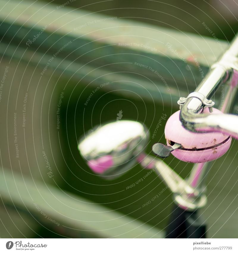 Pink Bicycle Horn Bell Metal Steel Bicycle bell Bicycle handlebars Colour photo Exterior shot Close-up Deserted Day Shallow depth of field Central perspective