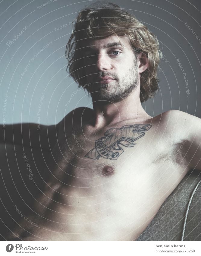 a guy Masculine Young man Youth (Young adults) 1 Human being 18 - 30 years Adults Blonde Long-haired Beard Hairy chest Looking Sit Tattoo Honest Vulnerable