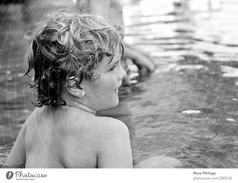 boy in the water Vacation & Travel Summer Human being Masculine Child Boy (child) Infancy Head Hair and hairstyles Back Shoulder 1 8 - 13 years Elements Water
