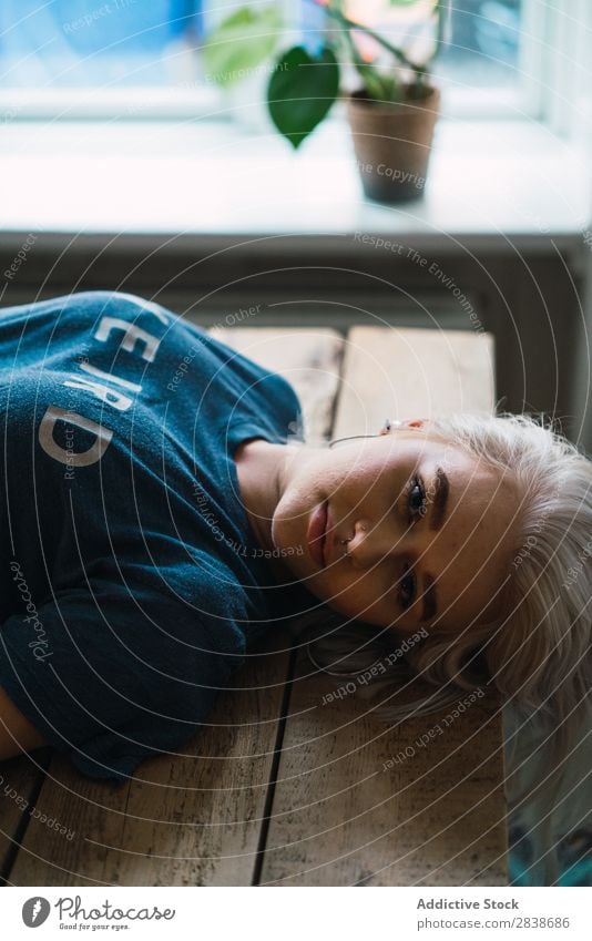 Woman lying on table pretty Home Youth (Young adults) Blonde Beautiful Table Lie (Untruth) Wood Lifestyle Beauty Photography Attractive Portrait photograph Lady