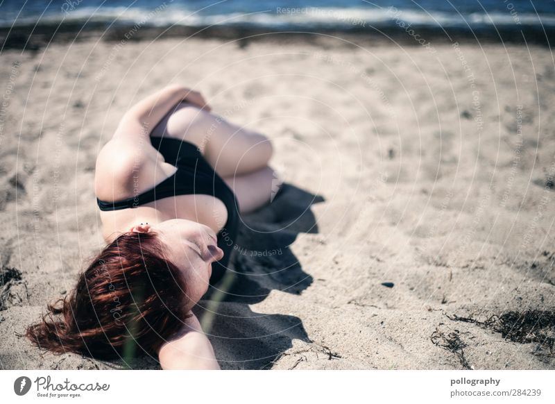 Siesta at the beach (II) Human being Feminine Young woman Youth (Young adults) Woman Adults Life Body 1 18 - 30 years Nature Earth Sand Summer Beautiful weather